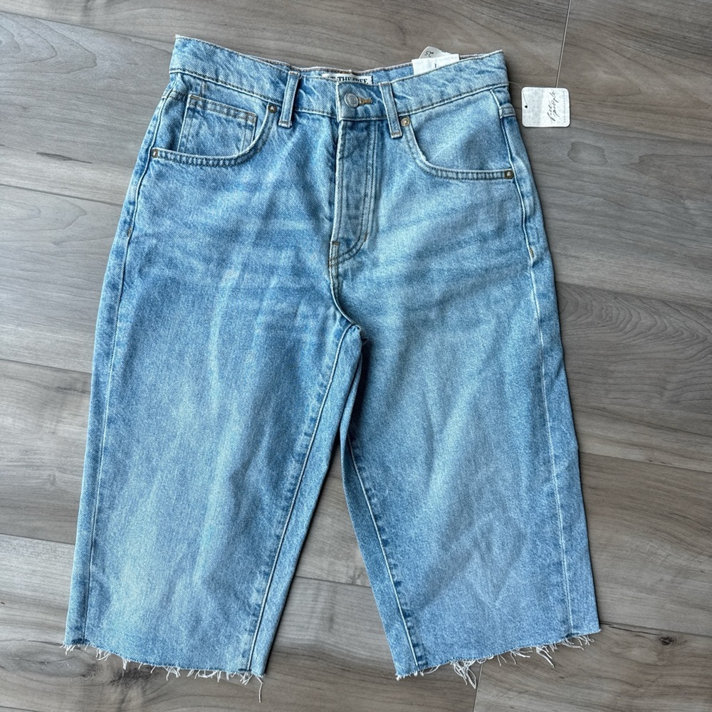Free People Jean shorts size 25 - Picture 1 of 3